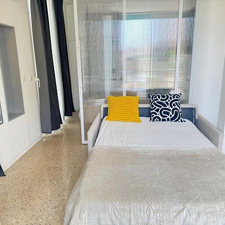 Estudio Con Piscina Аліканте Екстер'єр фото
